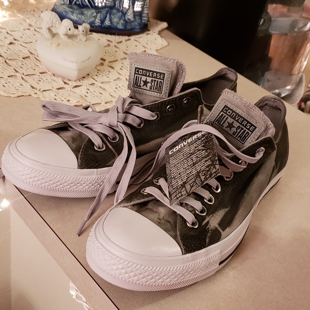 Converse all star chuck unisex shoes